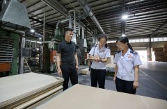 <b>融水税务：税费赋能轻型加工财产转型升级成长</b>